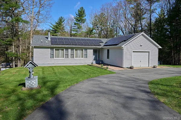 $485,000 | 39 Pitio Road, Glen Spey, NY 12737