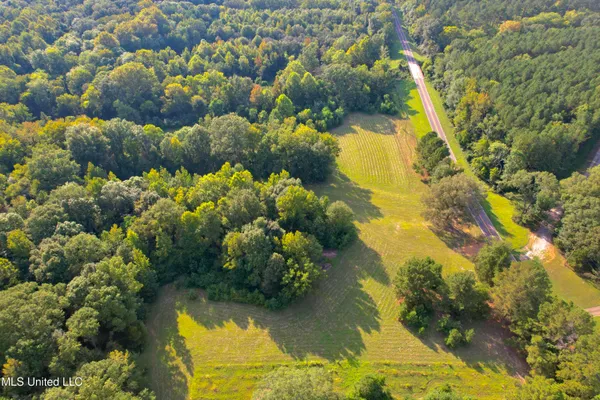 $725,000 | 357 Robinson Springs Road, Flora, MS 39071