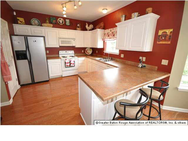 10033 High Pines Drive Baton Rouge, LA 70809 - Photo 2 of 9 Gallery Image 2