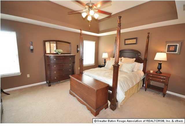 10033 High Pines Drive Baton Rouge, LA 70809 - Photo 7 of 9 Gallery Image 7