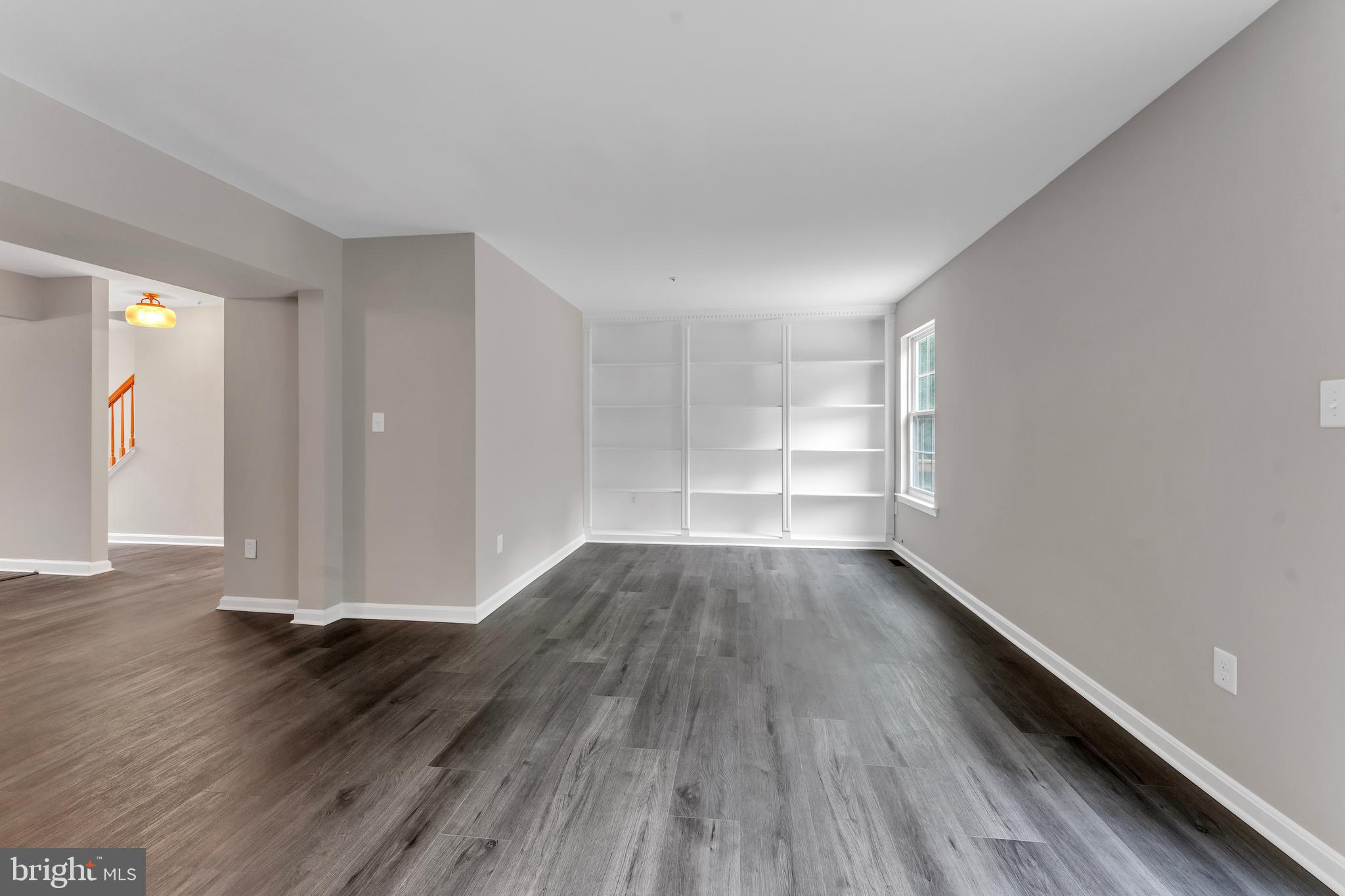 8800 Hardesty Drive Clinton, MD 20735 - Photo 18 of 34 large living room