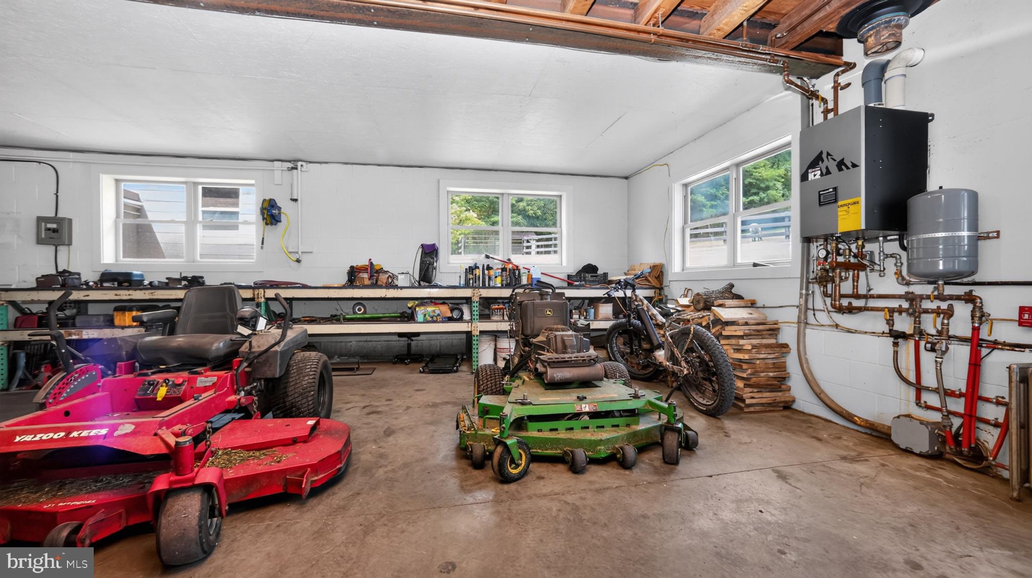 409 Weaver Road Strasburg, PA 17579 - Photo 43 of 91 Gallery Image 43