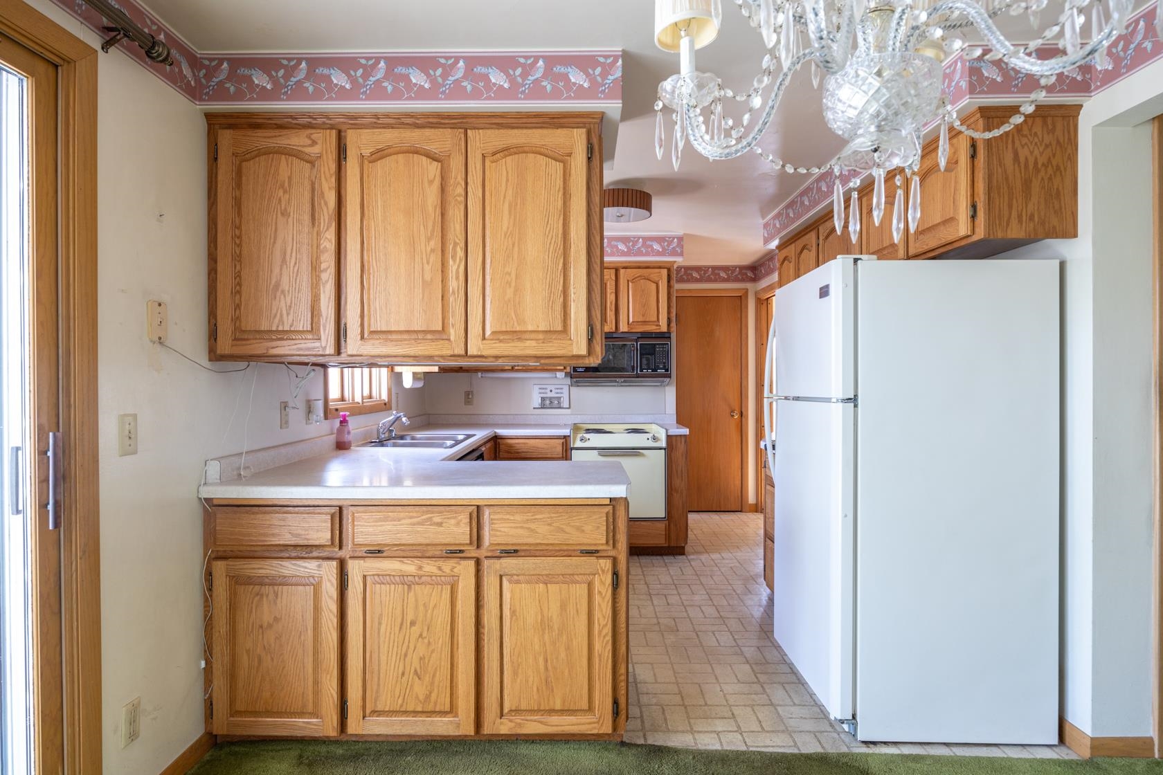 420 West Lindbergh Street Appleton, WI 54911 - Photo 6 of 31
