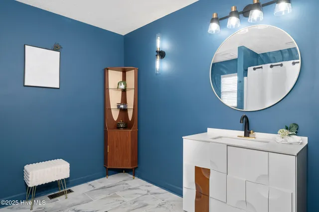 $326,500 | 105 Phillip Mills Drive, Teachey, NC 28464