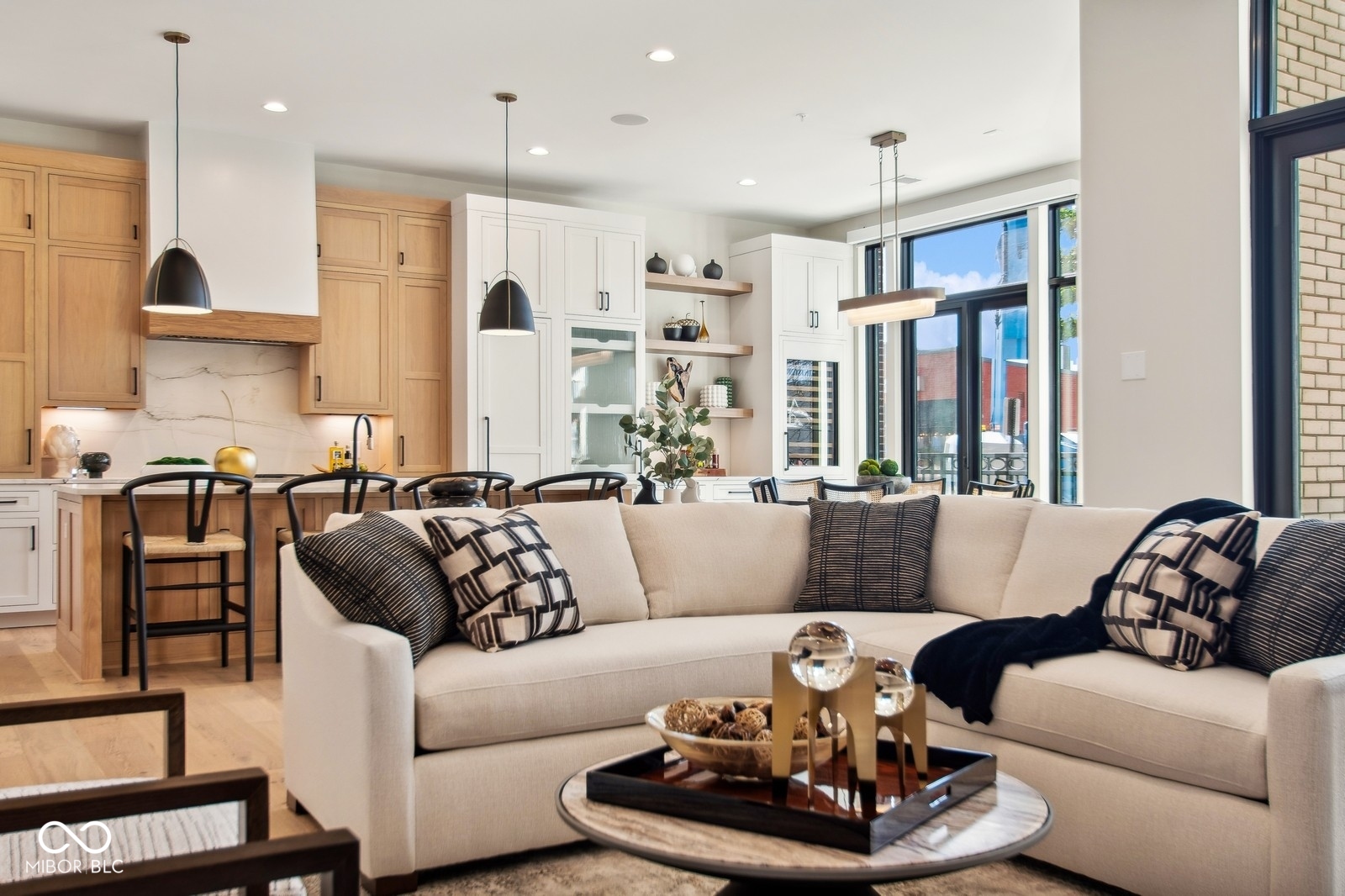 41 North Rangeline Road, Unit 2 Carmel, IN 46032 - Photo 13 of 38