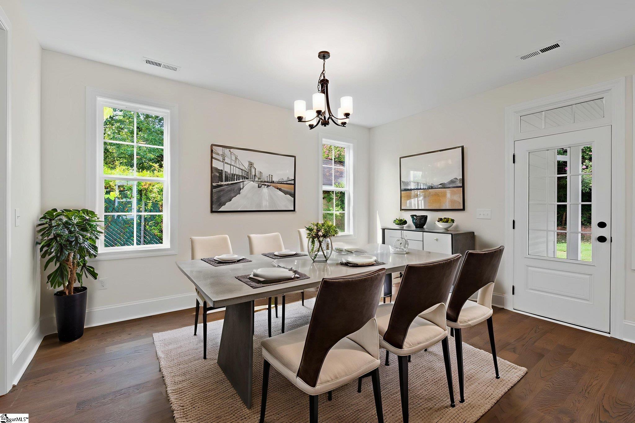 711 North Main Street Greer, SC 29651 - Photo 6 of 15