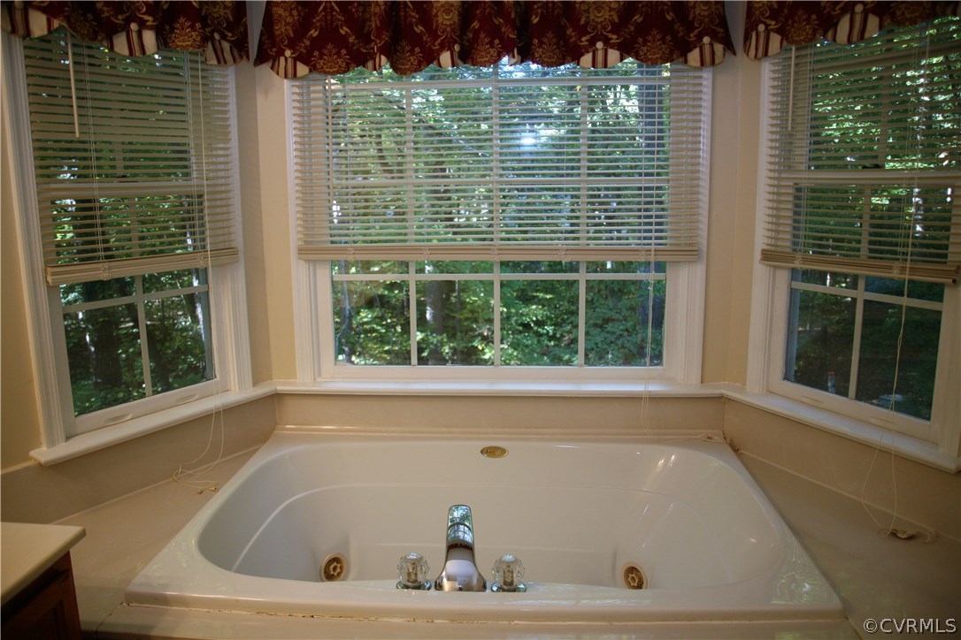 5806 Rosebay Forest Road Midlothian, VA 23112 - Photo 27 of 39 Gallery Image 27