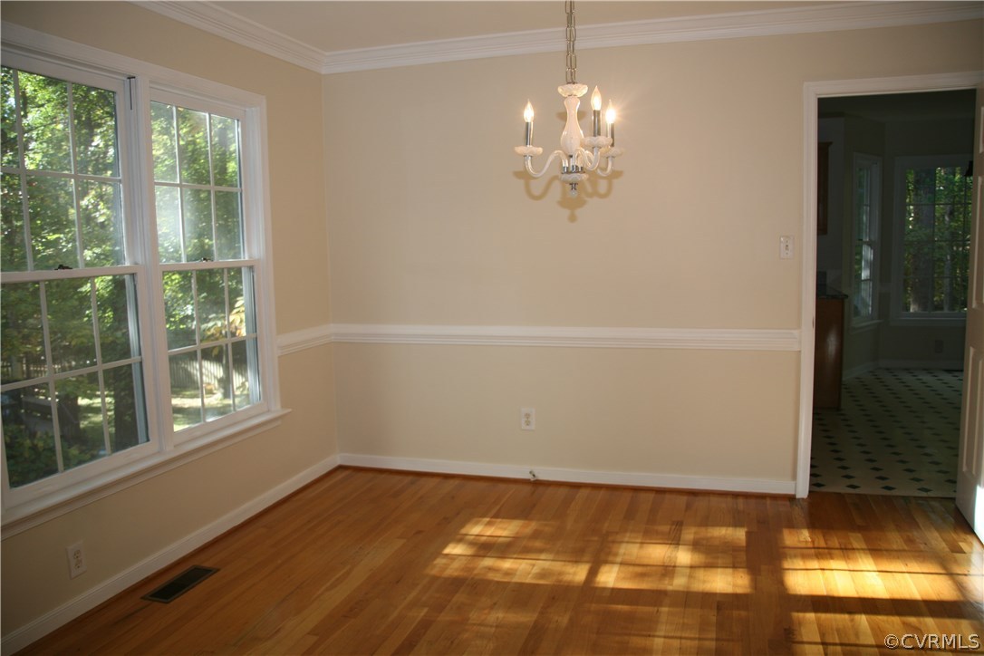 5806 Rosebay Forest Road Midlothian, VA 23112 - Photo 7 of 39 Gallery Image 7