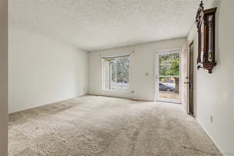 $450,000 | 1123 South Lewiston Way, Aurora, CO 80017