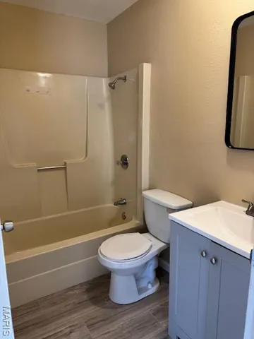 $139,999 | 2011 Maple Tree Lane, Cahokia, IL 62206