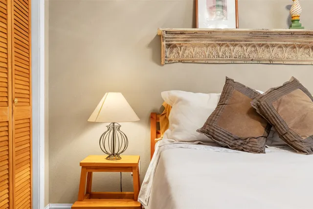 $575,000 | 1700 County Road 151, Columbus, TX 78934