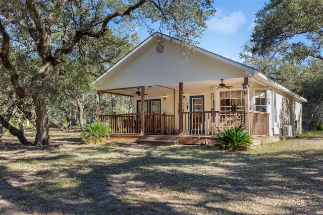 $575,000 | 1700 County Road 151, Columbus, TX 78934