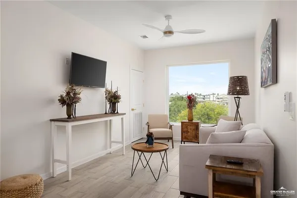 $2,000 | 1009 Bass Avenue, Unit 3, Port Isabel, TX 78578