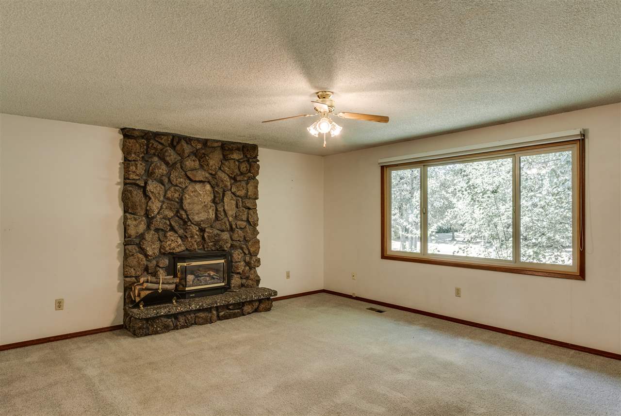 3519 North Garry Road Otis Orchards, WA 99027 - Photo 3 of 20 Gallery Image 3