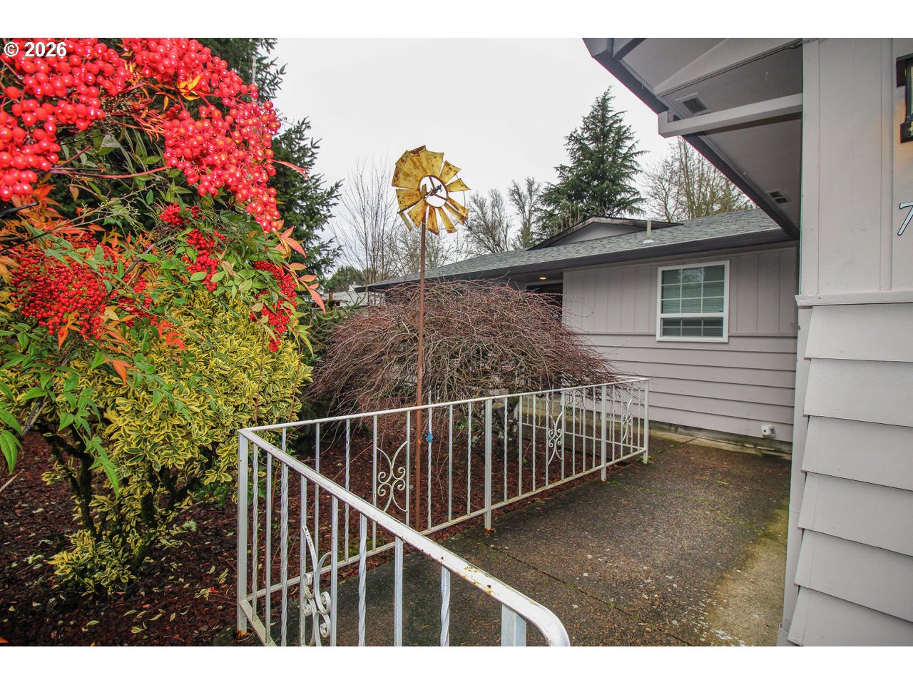 731 Northwest Baker Creek Road McMinnville, OR 97128 - Photo 2 of 39