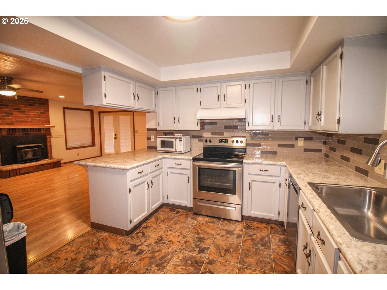 731 Northwest Baker Creek Road McMinnville, OR 97128 - Photo 6 of 39