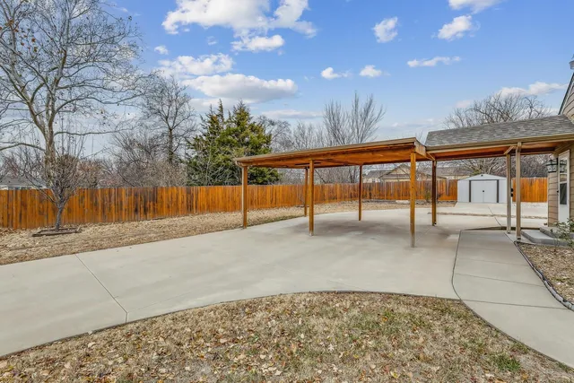 $172,000 | 2970 South Sayles Court, Wichita, KS 67210