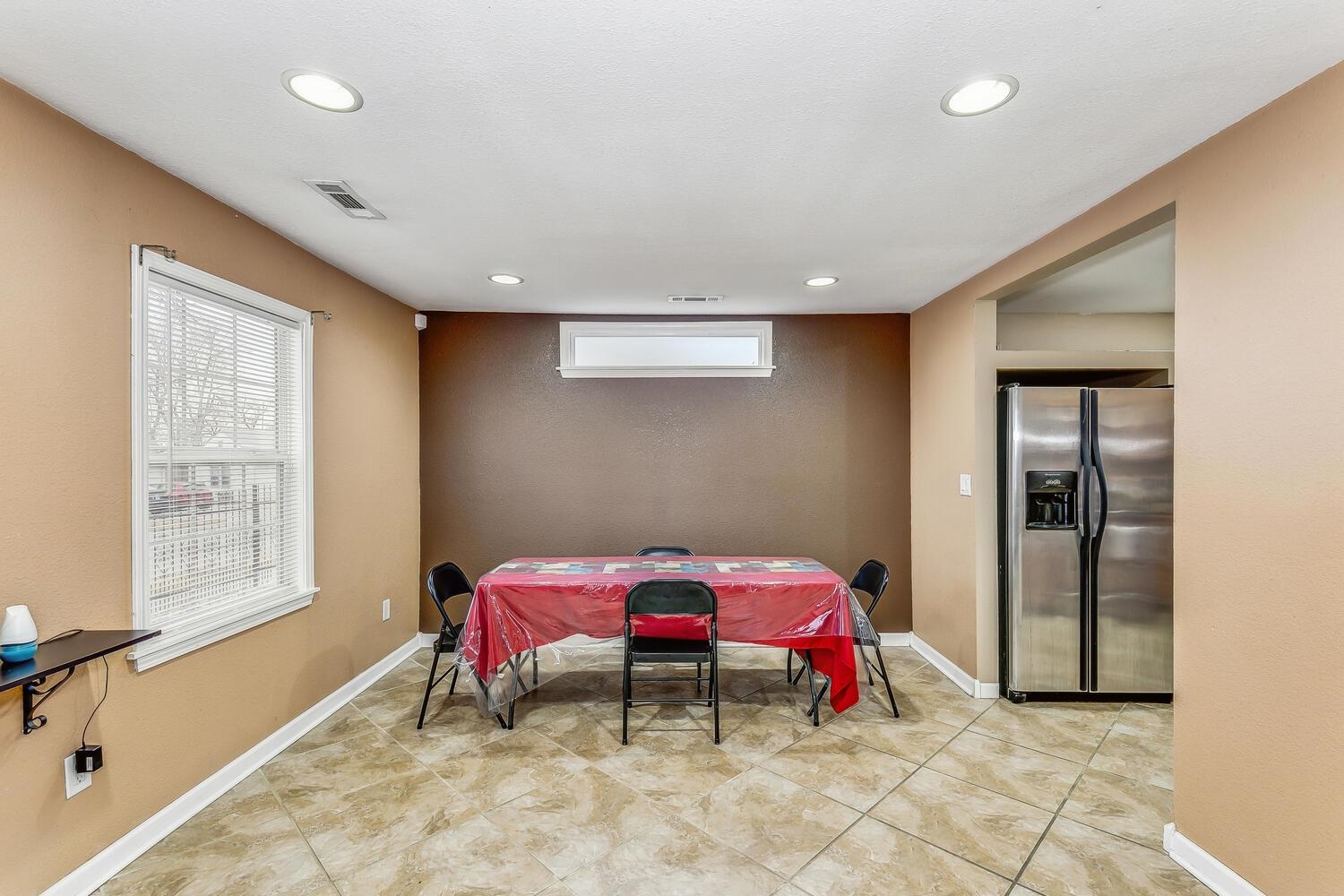 2970 South Sayles Court Wichita, KS 67210 - Photo 8 of 31