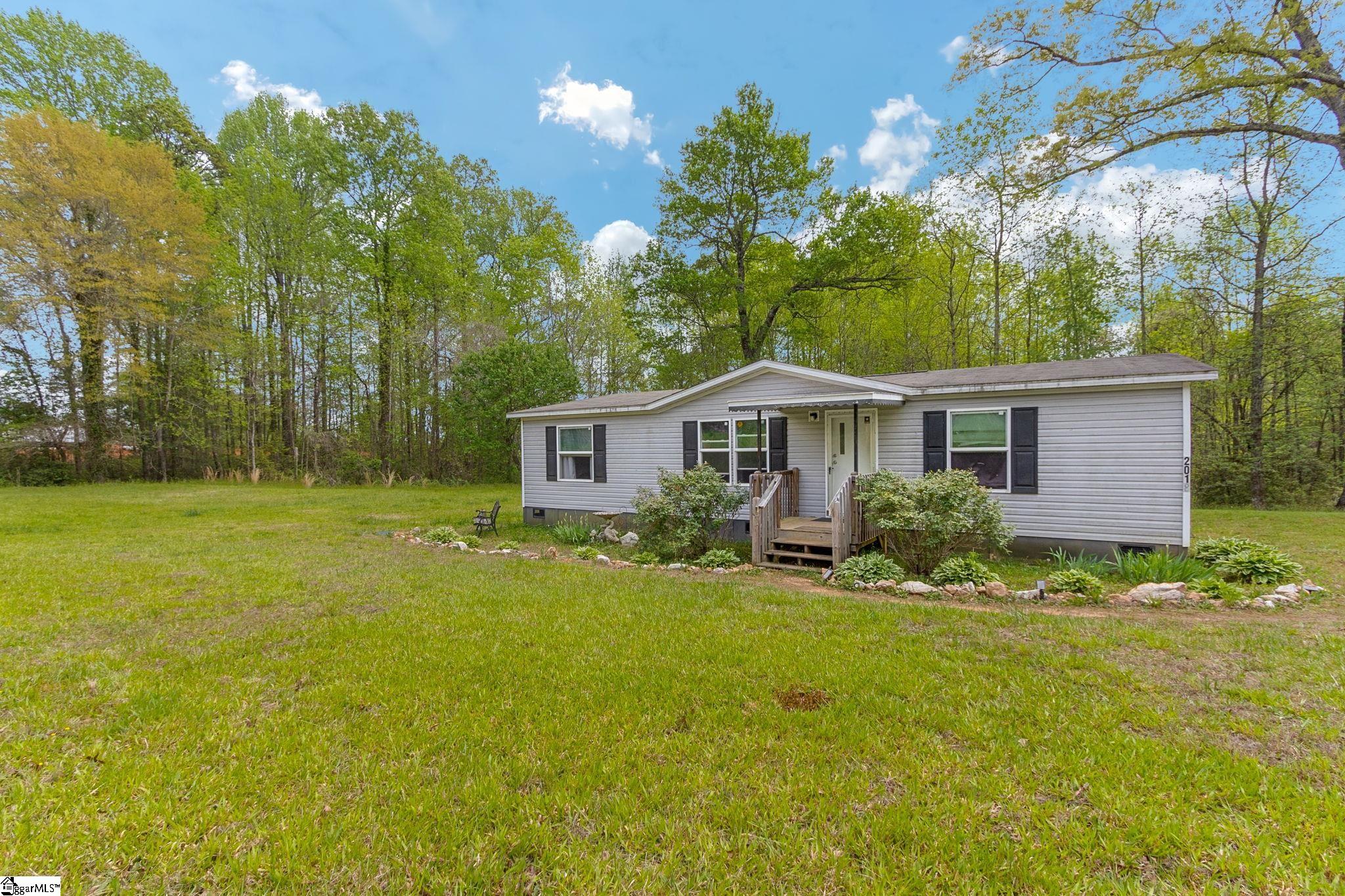2018 Earls Bridge Road Easley, SC 29640 - Photo 3 of 30
