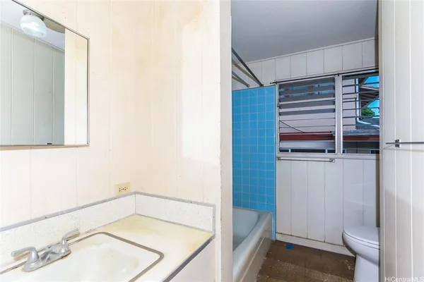 $768,000 | 99-118 Olopana Street, Aiea, HI 96701