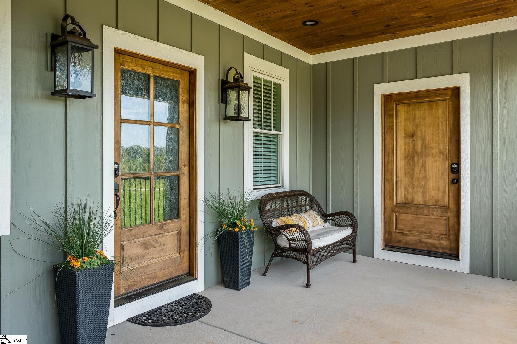 250 Martin Lane Pendleton, SC 29670 - Photo 4 of 36