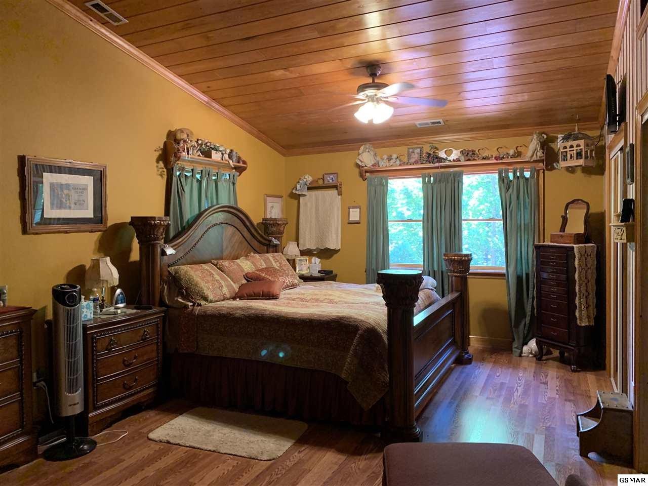 5475 Otto Williams Road, Unit 2HOMES Cosby, TN 37722 - Photo 8 of 34 Gallery Image 8
