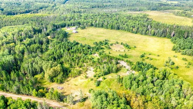 $299,900 | 7349 Lax Road, Embarrass, MN 55732