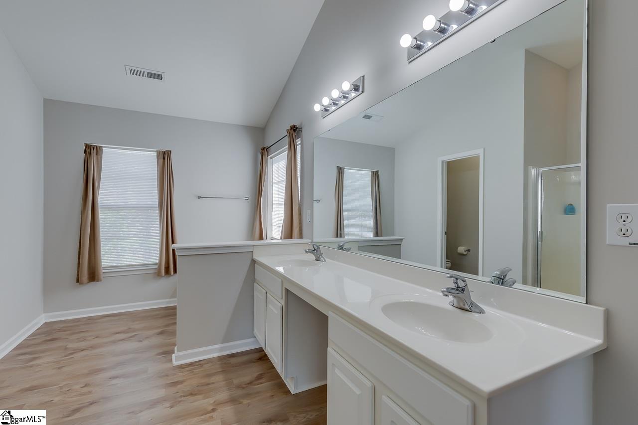 100 Merlot Court Mauldin, SC 29662 - Photo 29 of 36 Gallery Image 29