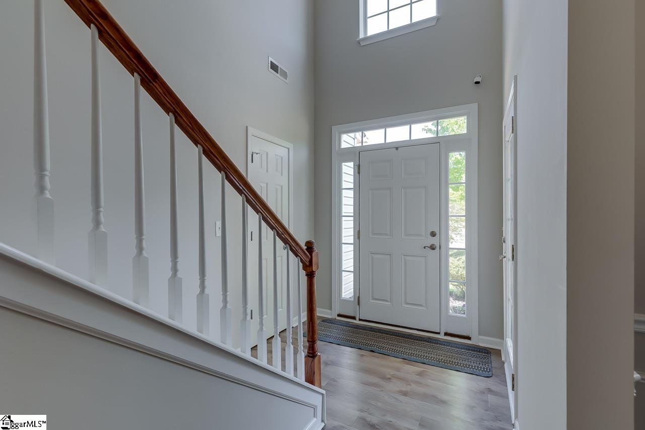 100 Merlot Court Mauldin, SC 29662 - Photo 4 of 36 Gallery Image 4