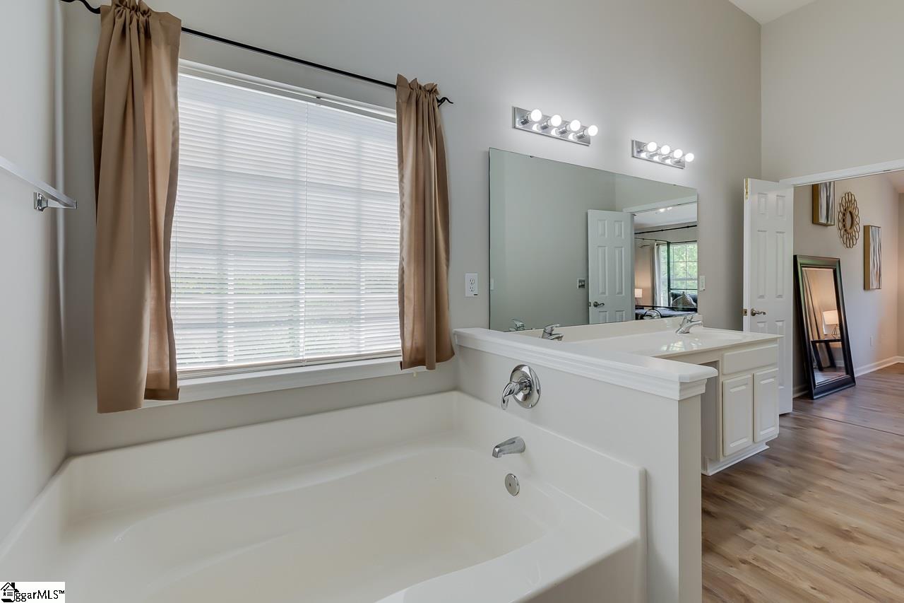 100 Merlot Court Mauldin, SC 29662 - Photo 31 of 36 Gallery Image 31