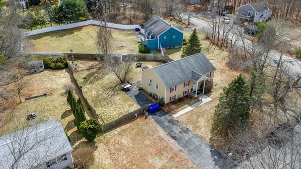 $625,000 | 849 Crane Avenue South, Taunton, MA 02780