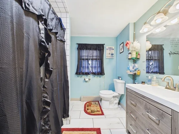 $625,000 | 849 Crane Avenue South, Taunton, MA 02780