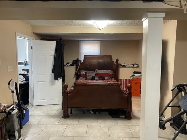 $625,000 | 849 Crane Avenue South, Taunton, MA 02780