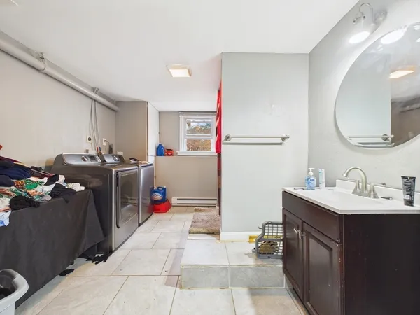 $625,000 | 849 Crane Avenue South, Taunton, MA 02780