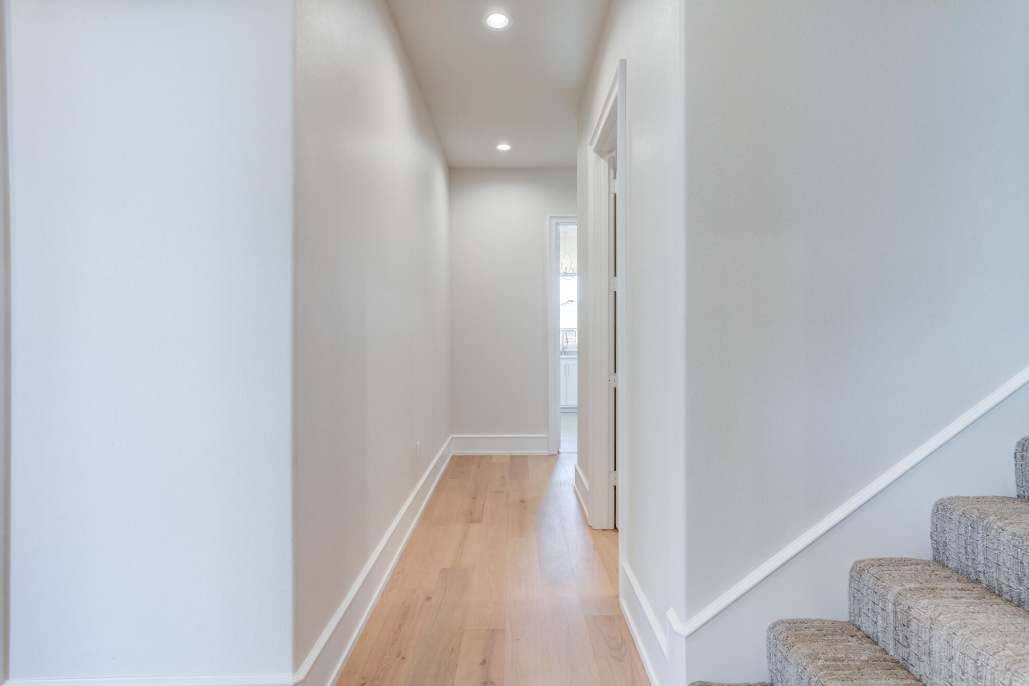 10414 Homestead Avenue Lubbock, TX 79424 - Photo 68 of 81 10414-Homestead-Ave_Lubbock-TX_46_Hallwa