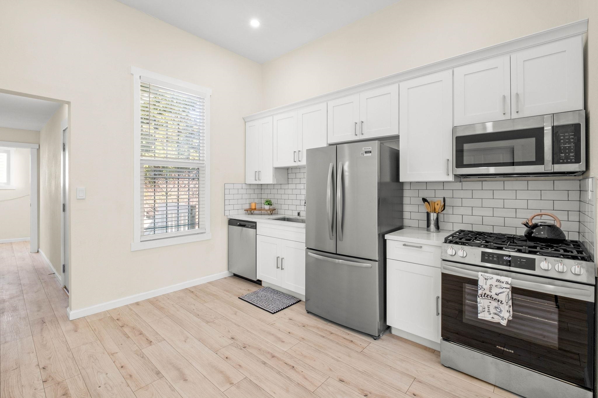 879 Wood Street Oakland, CA 94607 - Photo 14 of 58