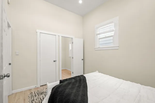 $739,000 | 879 Wood Street, Oakland, CA 94607