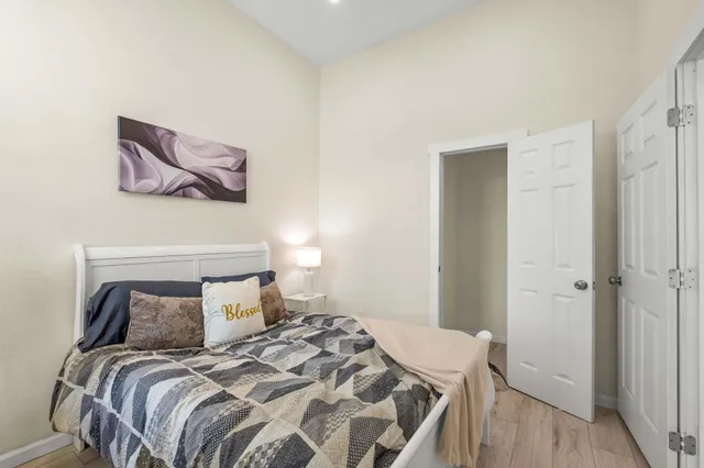 $739,000 | 879 Wood Street, Oakland, CA 94607