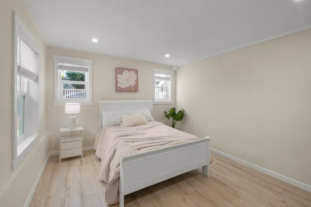 $739,000 | 879 Wood Street, Oakland, CA 94607