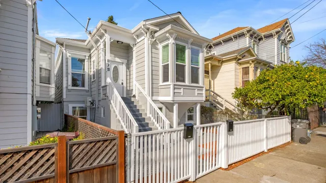 $739,000 | 879 Wood Street, Oakland, CA 94607