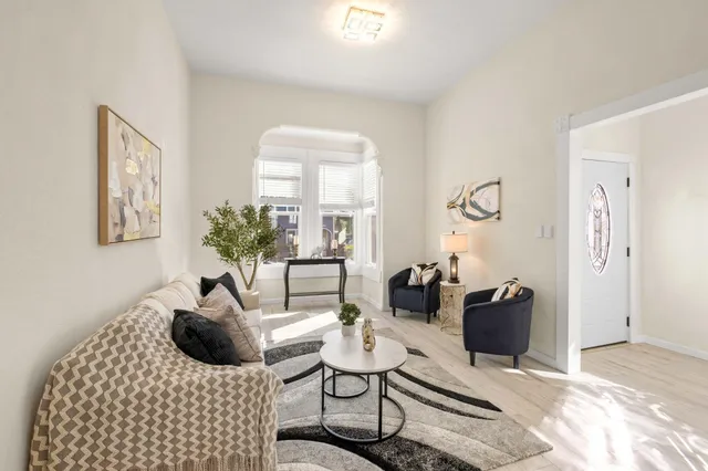 $739,000 | 879 Wood Street, Oakland, CA 94607