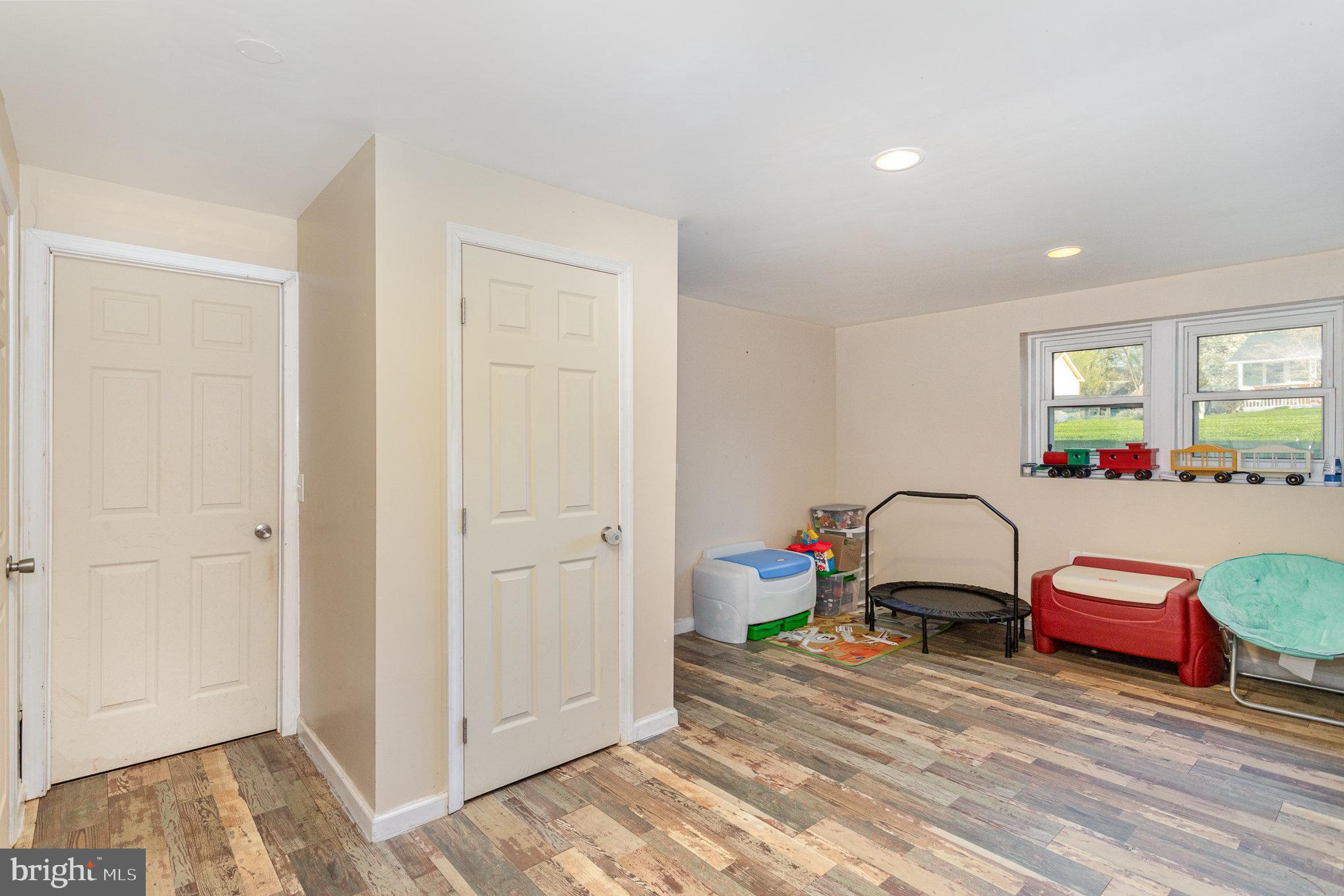 3417 Fox Ridge Court Dover, PA 17315 - Photo 19 of 29 Gallery Image 19