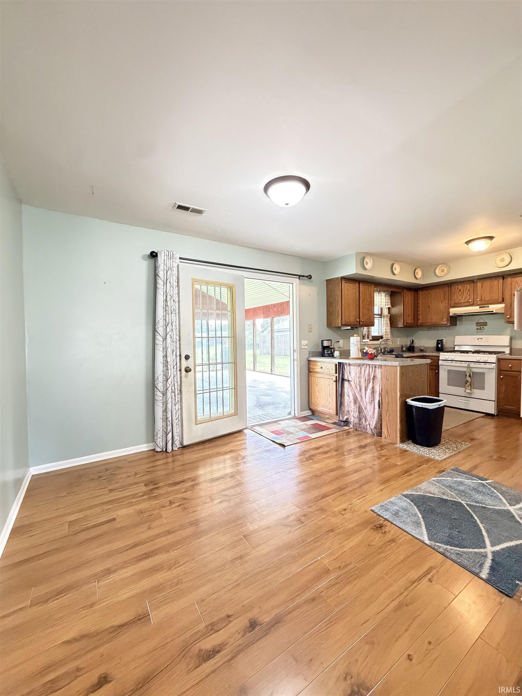 122 Seikirk Lane Decatur, IN 46733 - Photo 14 of 33 Gallery Image 14
