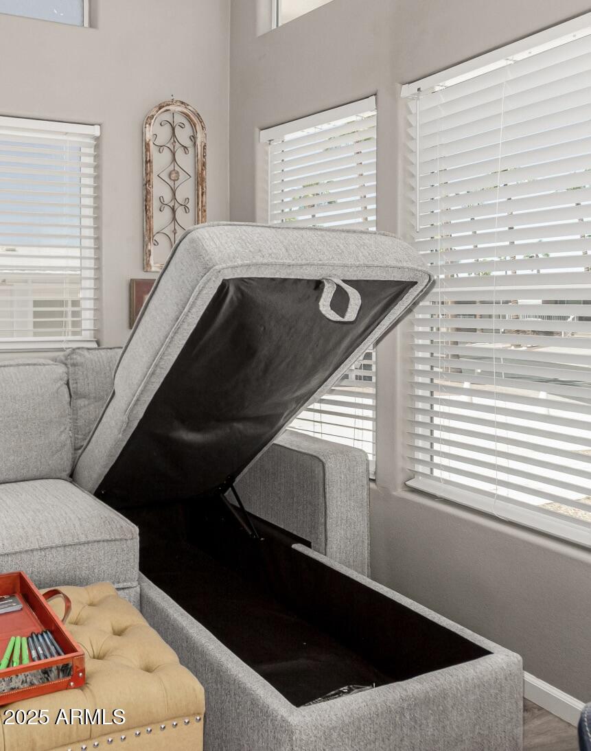 1374 West Chesapeake Avenue Apache Junction, AZ 85119 - Photo 12 of 33 a view of entryway