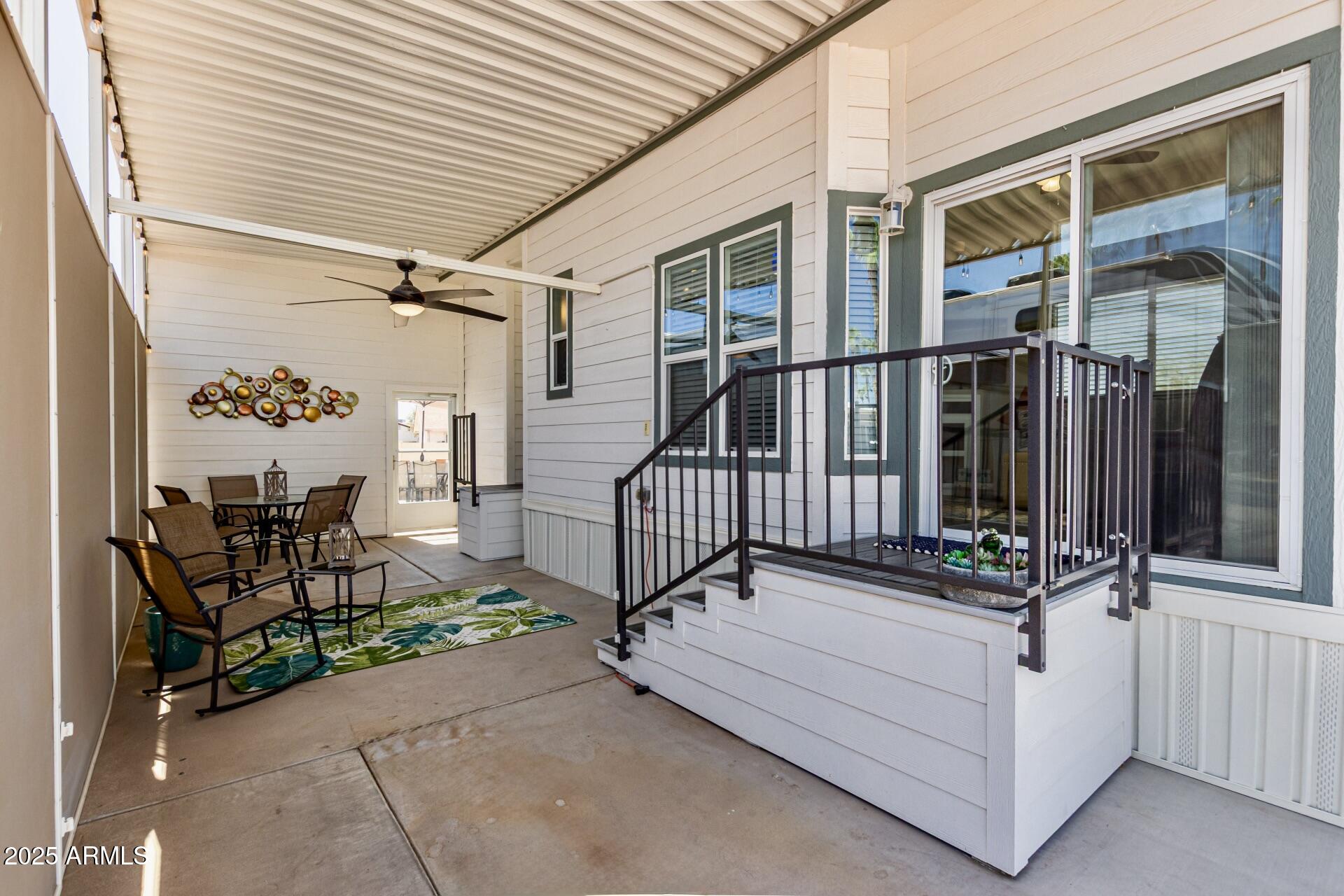 1374 West Chesapeake Avenue Apache Junction, AZ 85119 - Photo 3 of 33