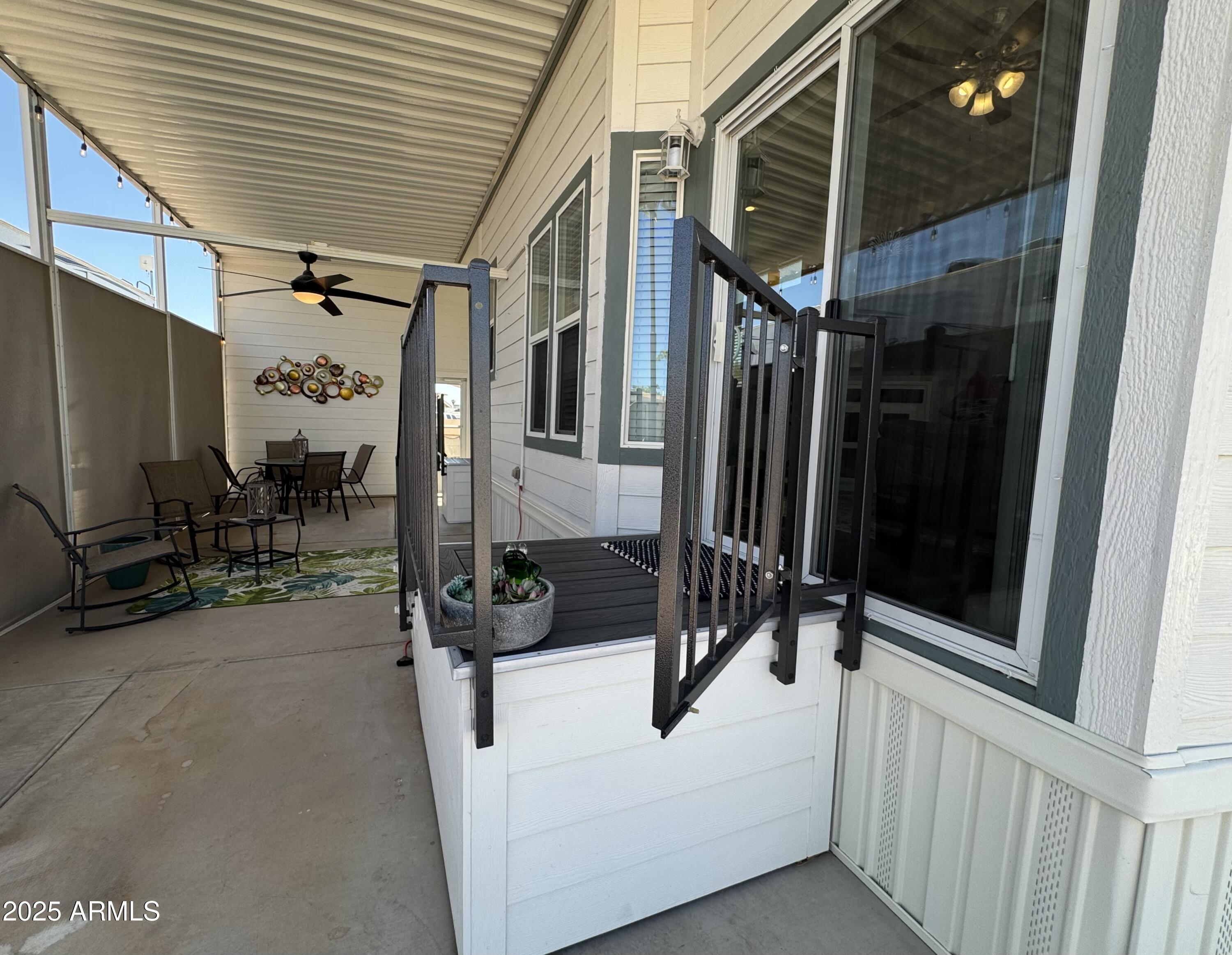 1374 West Chesapeake Avenue Apache Junction, AZ 85119 - Photo 7 of 33 a view of outdoor space
