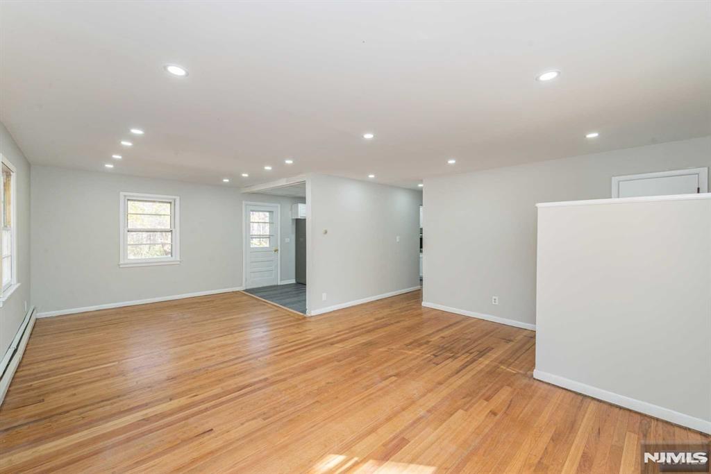 200 Conklintown Road Ringwood, NJ 07456 - Photo 15 of 27