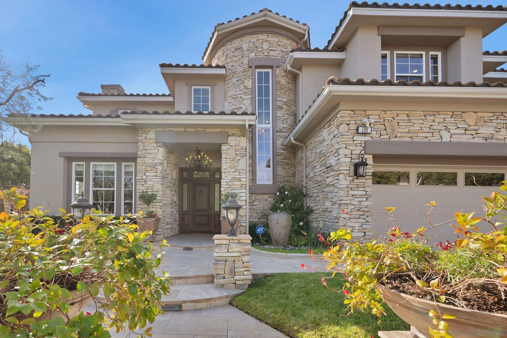 698 Cypress Hills Drive Encinitas, CA 92024 - Photo 4 of 44 front view of a house