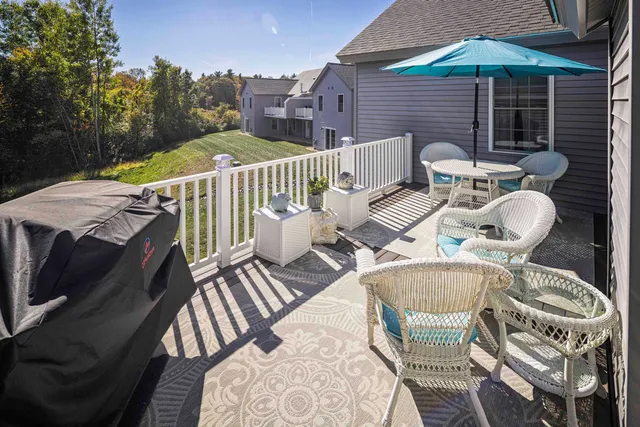 $559,900 | 16 B Lunas Avenue, Epping, NH 03042