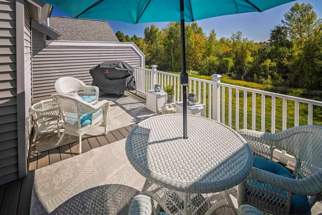 $559,900 | 16 B Lunas Avenue, Epping, NH 03042